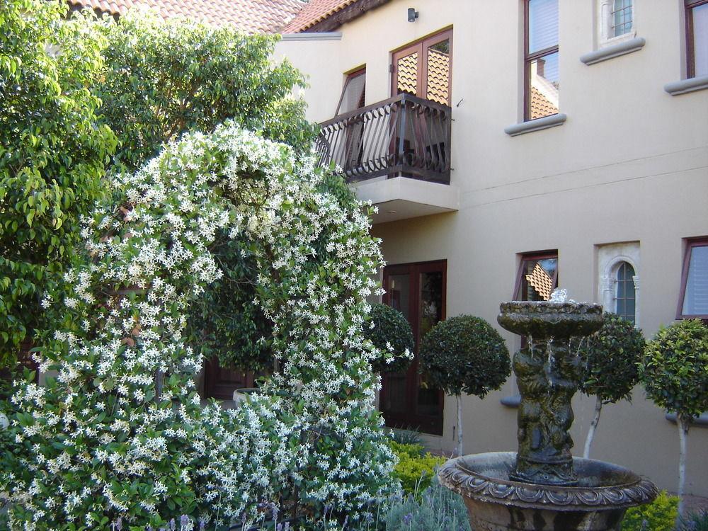 Bohemian Guesthouse - Pretoria-Noord Kültér fotó